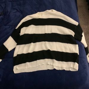 Black and white plus size sweater